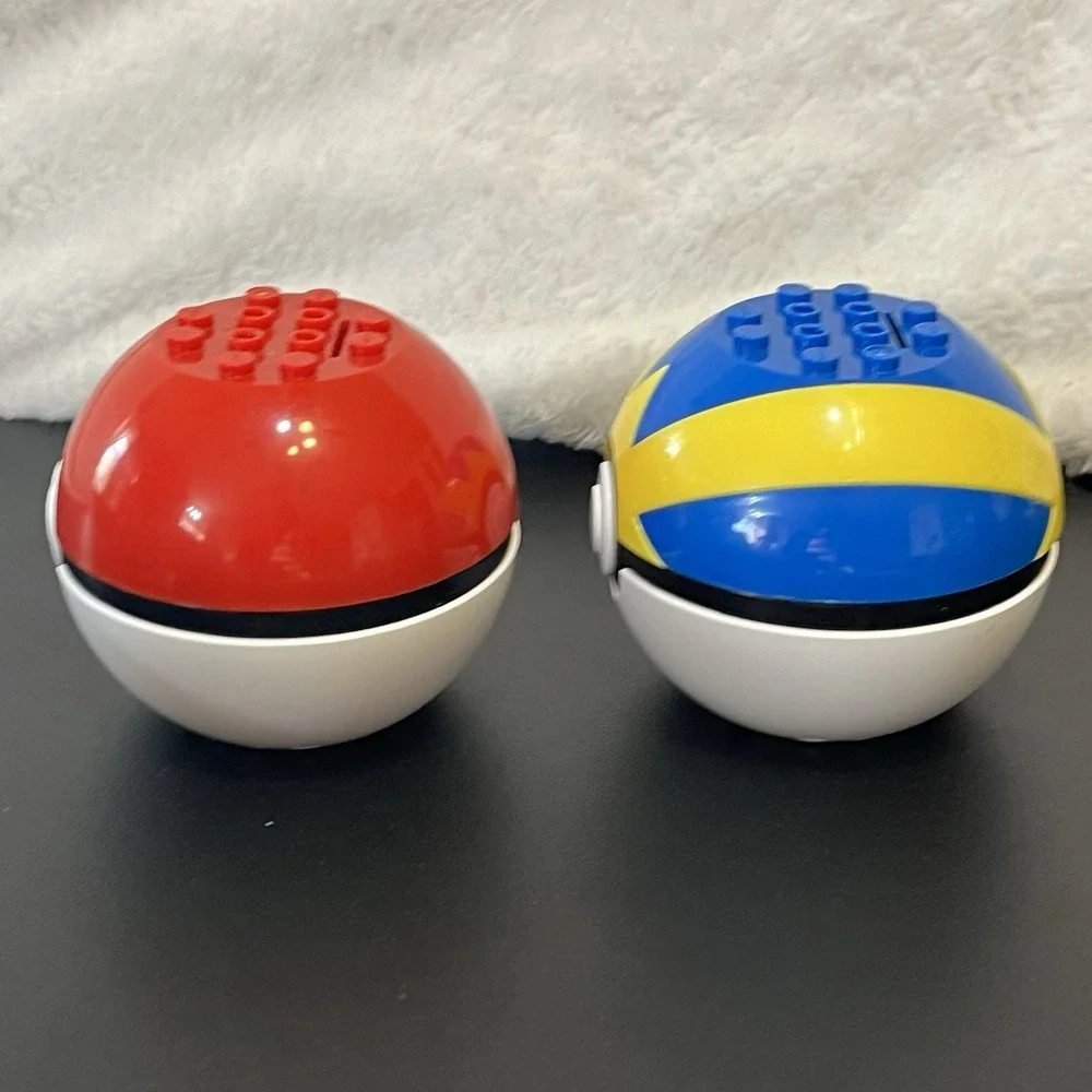Pokemon Ball MEGA Bloks Construx Yamper Balbasaur Figures Lot Of 2 Blue Red